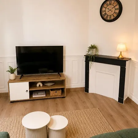 Apartamento Holyguest *